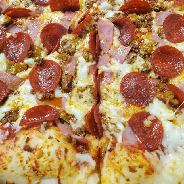 Famous Meat Pizza.